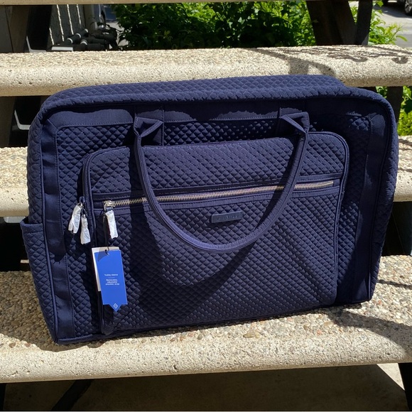 NWT Vera Bradley Iconic Grand Weekender Travel Bag Performance Twill Navy Blue - Picture 1 of 12